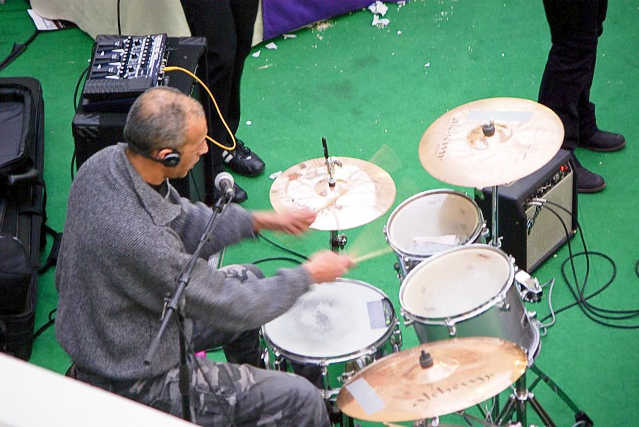 Evry Daily Photo - Concert Ebena Inauguration Gare Evry Centre 202.jpg
